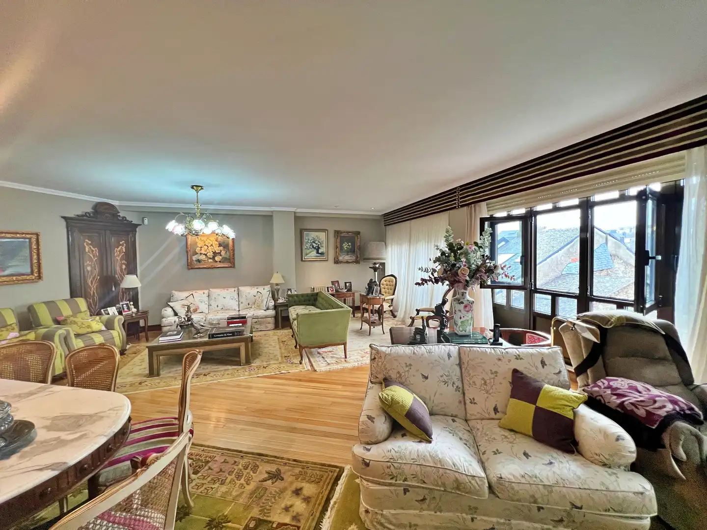 Wohnzimmer von Wohnung zum Verkauf in Lugo mit Heizung, Parkett und Möbliert