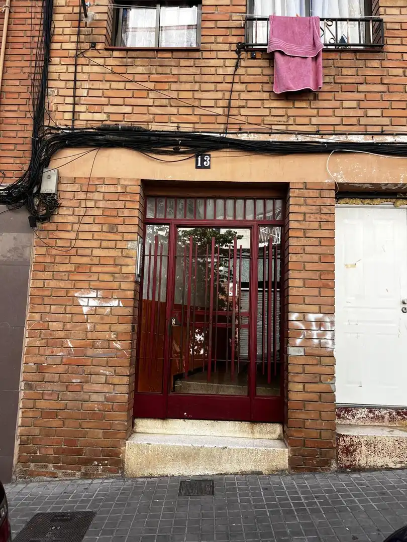 Flat for sale in De L'Autonomia, imagen 2