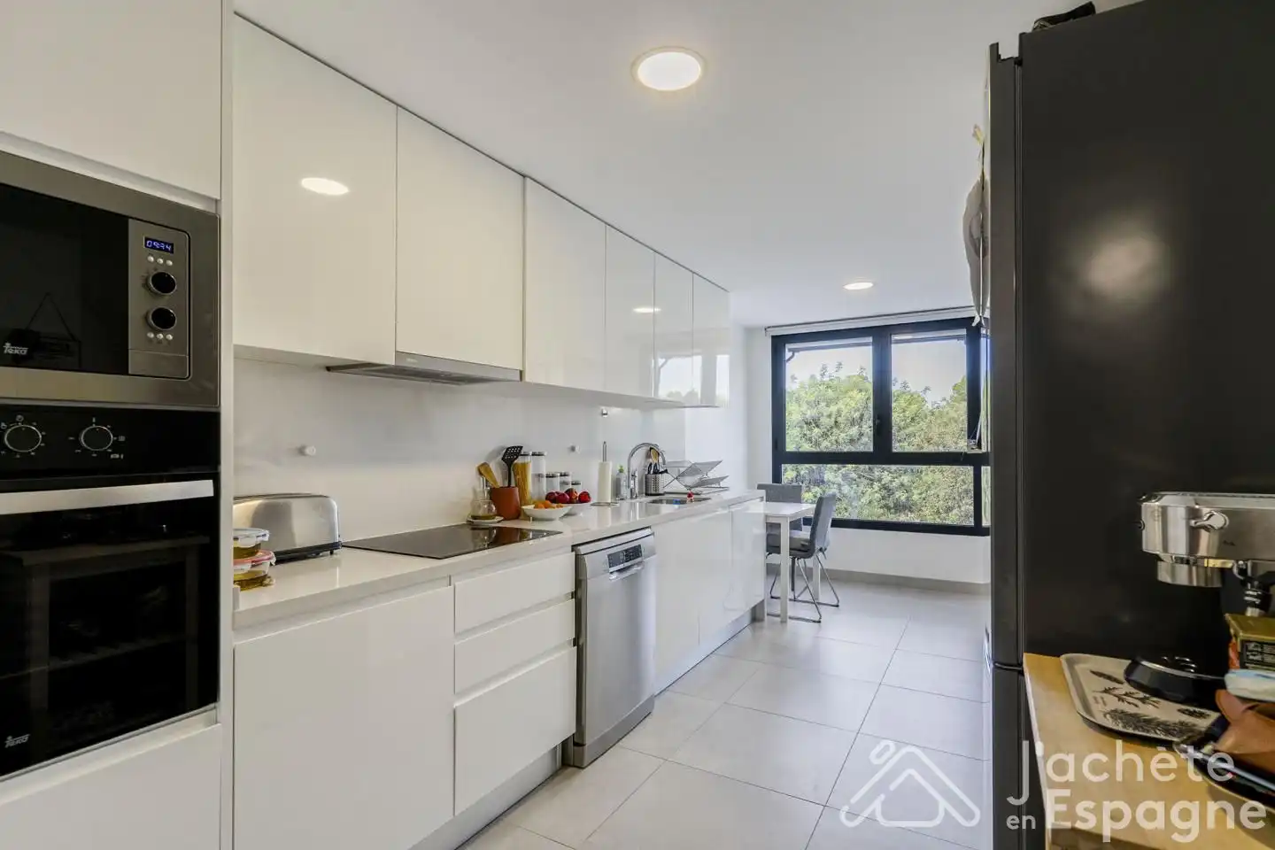 Kitchen of Flat for sale in Rocafort  with Air Conditioner and Terrace