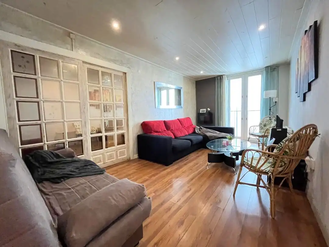 Sala de estar de Piso en venta en  Pamplona / Iruña con Calefacción y Balcón