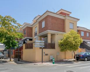 Exterior view of Single-family semi-detached for sale in Armilla  with Heating, Parquet flooring and Terrace