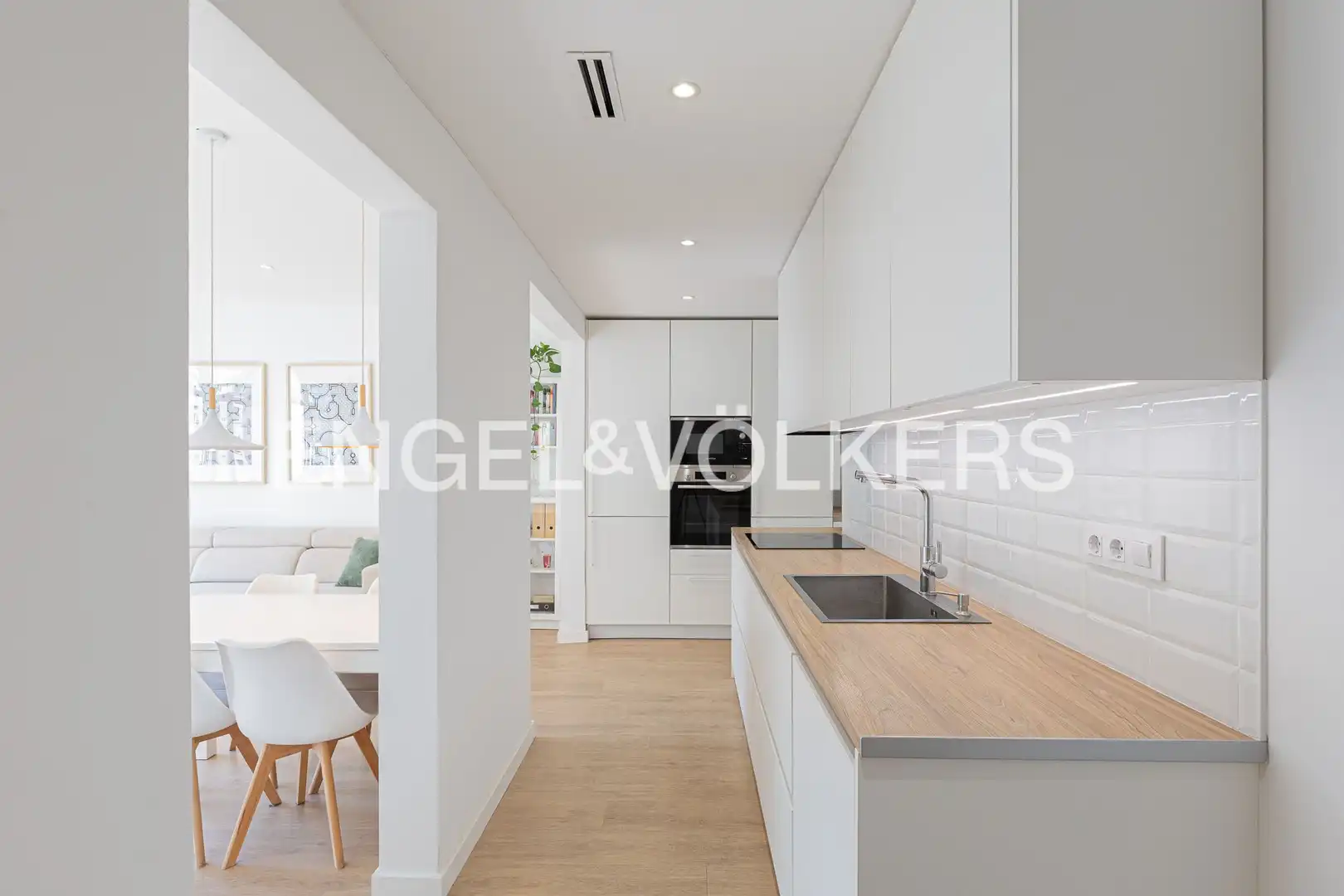 Cocina de Piso en venta en Barcelona con Aire acondicionado, Calefacción y Parquet