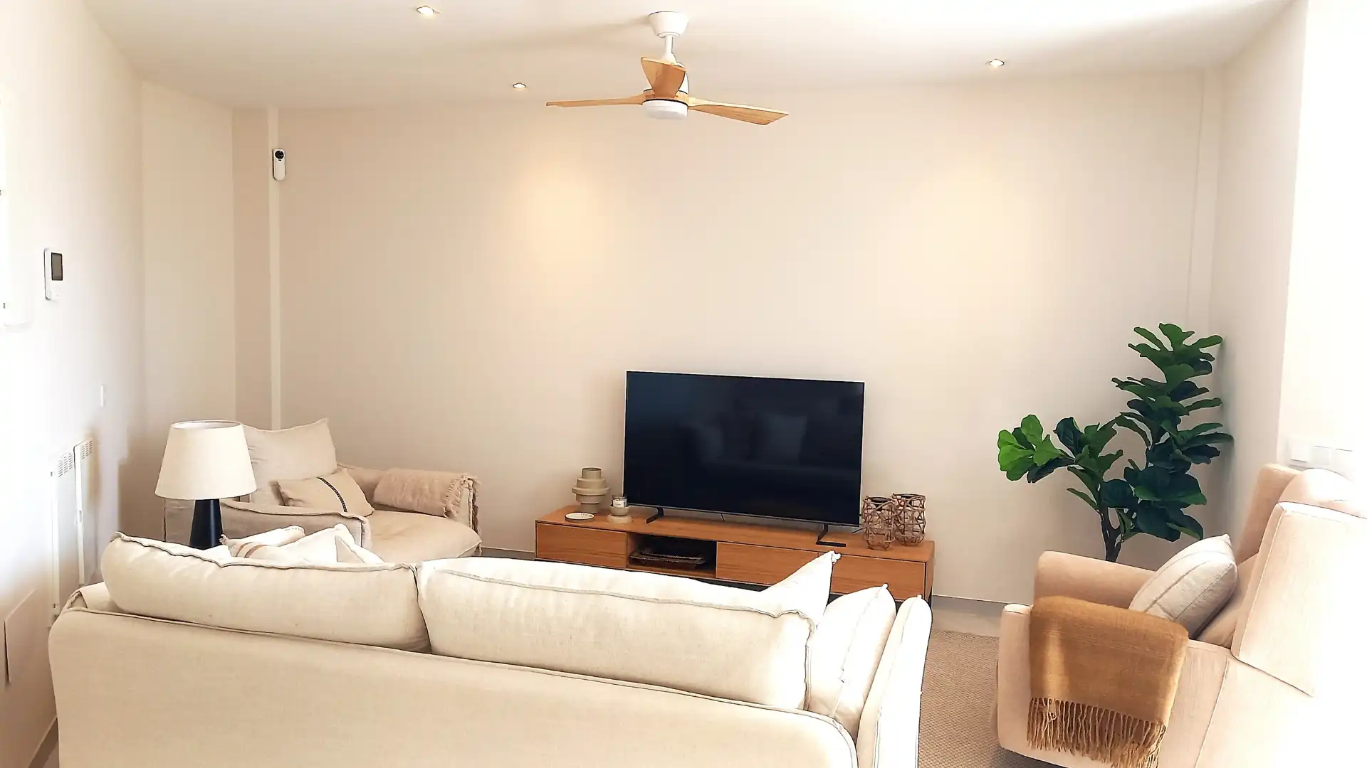 Sala de estar de Ático en venta en Cuevas del Almanzora con Aire acondicionado, Calefacción y Terraza
