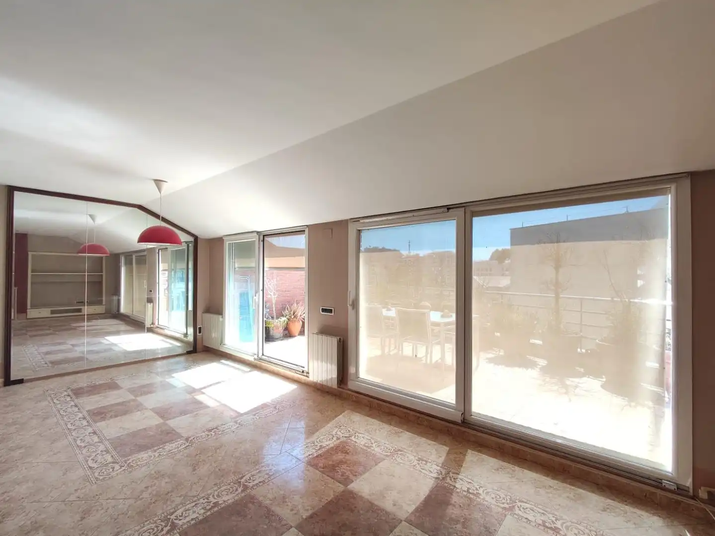Dúplex de alquiler en Manresa con Calefacción, Terraza y Trastero