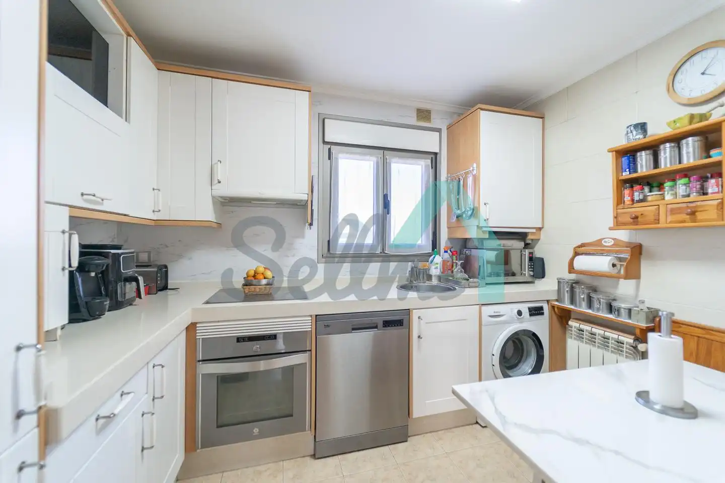 Cocina de Ático en venta en Oviedo  con Calefacción, Parquet y Terraza