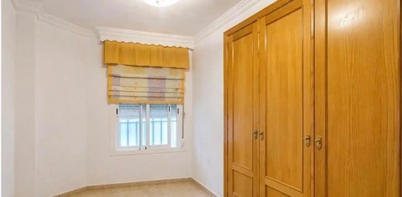 Bedroom of Flat for sale in Estepona  with Air Conditioner and Furnished