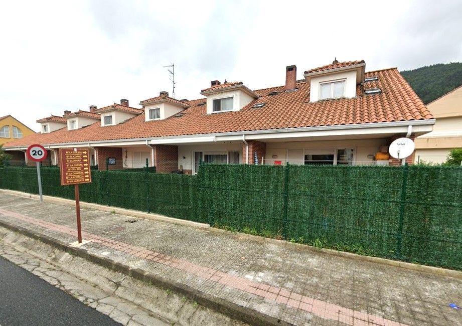 Piso en venta en La Cueva, Castañeda