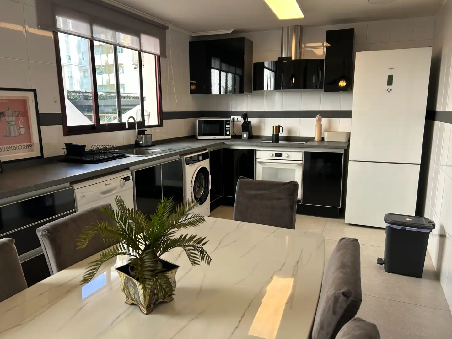 Kitchen of Detached homes for sale in Gandia  with Air Conditioner, Private garden and Terrace