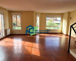 Exterior view of Single-family semi-detached for sale in Algete  with Heating, Private garden and Community pool