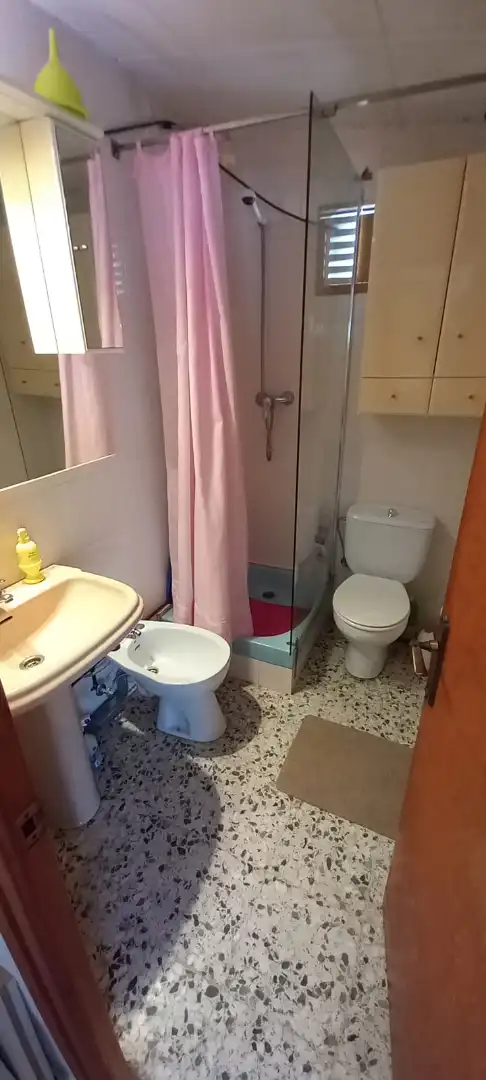 Bany de Finca rústica en venda en Tordera amb Jardí privat