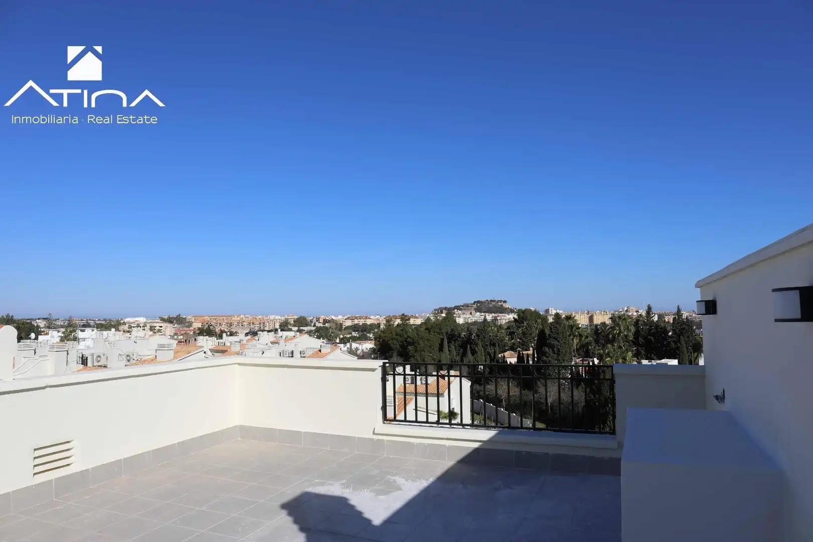 Terrace of Detached homes for sale in Dénia  with Air Conditioner, Private garden and Terrace