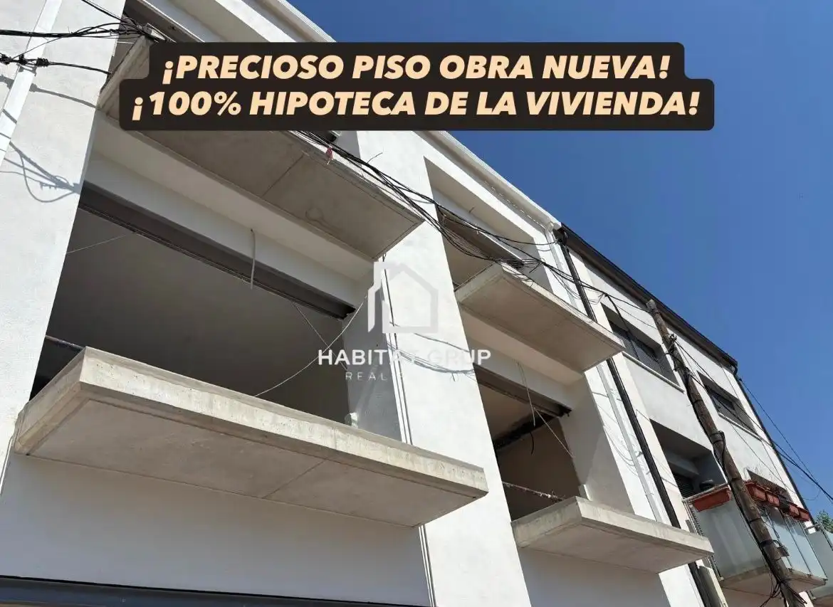 Vista exterior de Pis en venda en Palamós amb Calefacció i Terrassa