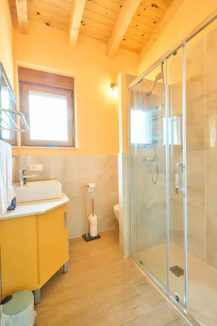 Bathroom of Houses for sale in Santiz  with Private garden, Terrace and Storage room