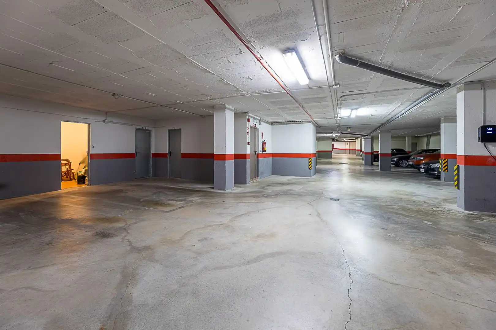 Parking of Ground floor for sale in  Palma de Mallorca  with Air Conditioner, Private garden and Terrace