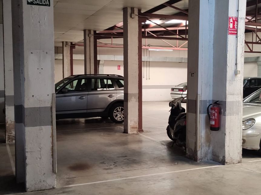Garatge de lloguer a Calle Madre Puy, 6, Plaza de Toros - Barón de Warsage