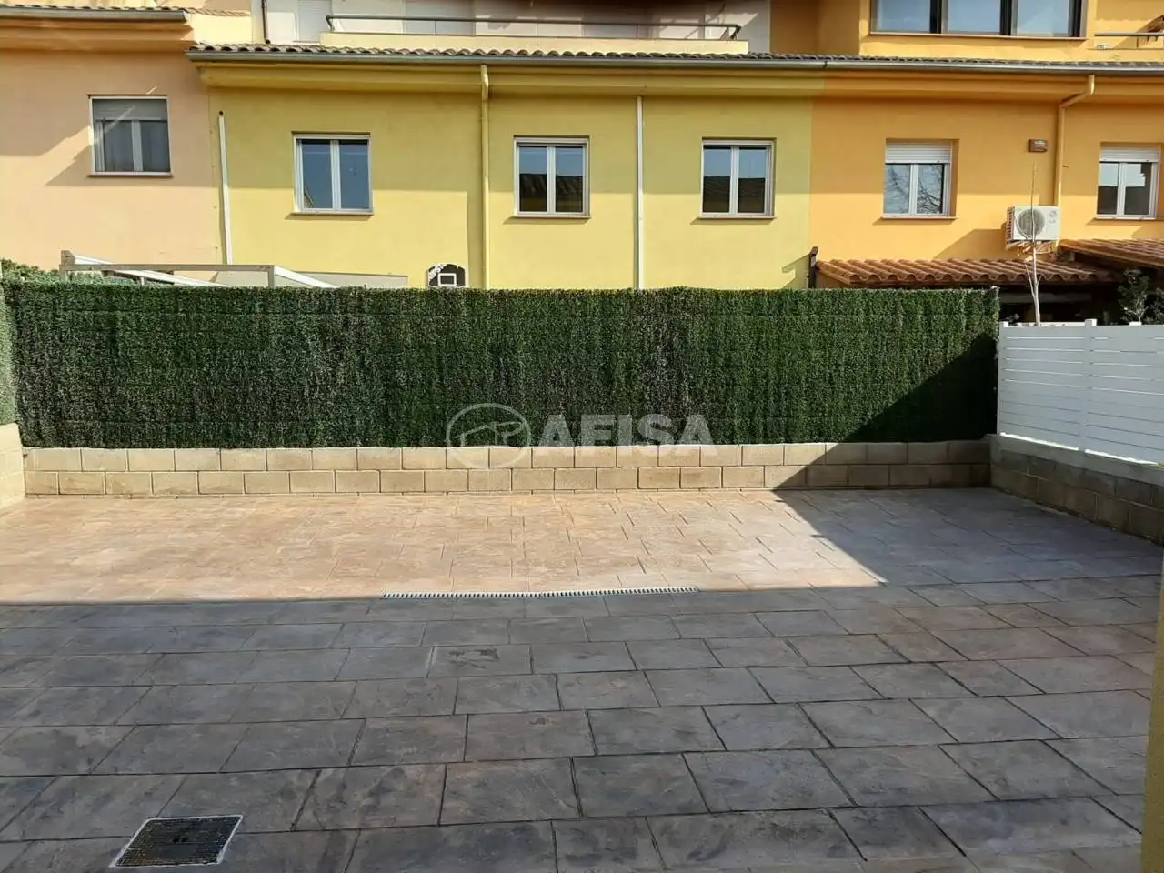 Casa a schiera con giardino in vendita a Sils