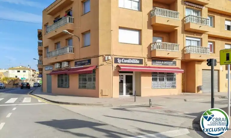 Gewerbefläche zum Verkauf in Carrer de Pau Casals, imagen 3