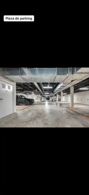 Parking de Piso de alquiler en Estepona con Aire acondicionado, Terraza y Trastero