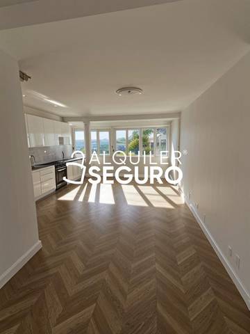 Piso en Alquiler en Viena  en Ciudad 70