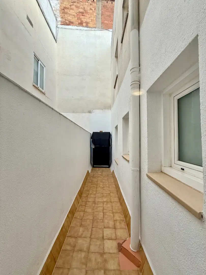 Pis amb ascensor en venda a Carrer d'Antoni Gaudí, imagen 27