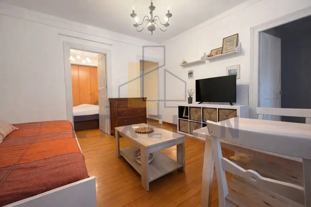 Sala de estar de Piso en venta en Elorrio con Calefacción, Trastero y Balcón