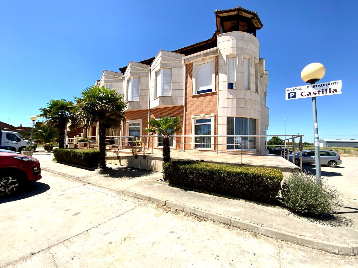 Vista exterior de Edifici en venda en San Cristóbal de Entreviñas