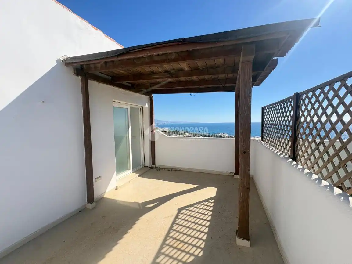 Ático con piscina en venta en Bahía de Casares, imagen 9