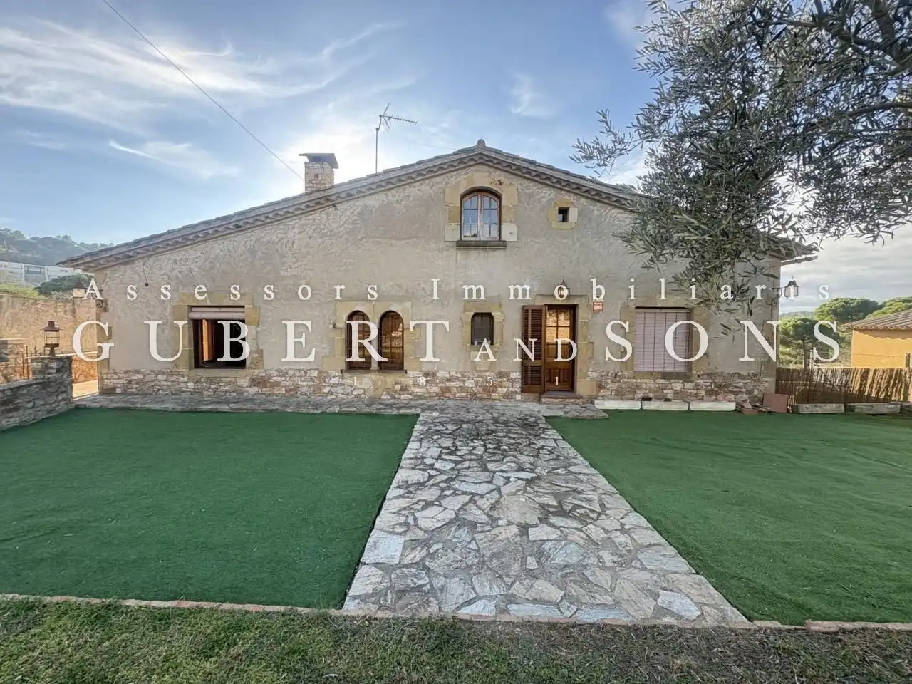 Vista exterior de Finca rústica en venda en Begur amb Calefacció, Jardí privat i Terrassa