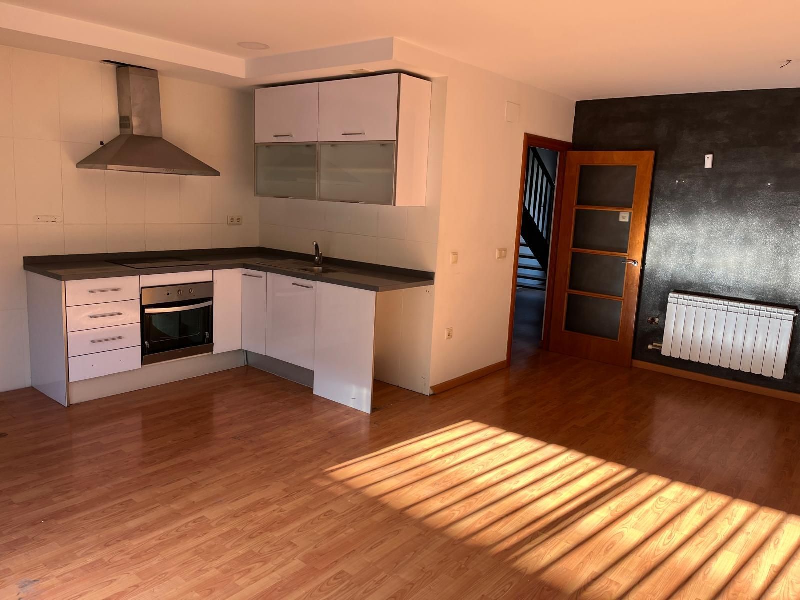 Casa adosada en venda a Eduard Toldrà i Soler, Migjorn