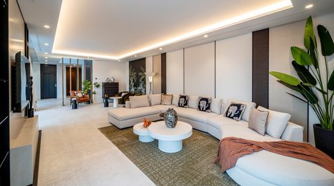 Foto 2 de Casa adosada en venta en Paraiso - Barronal, Estepona