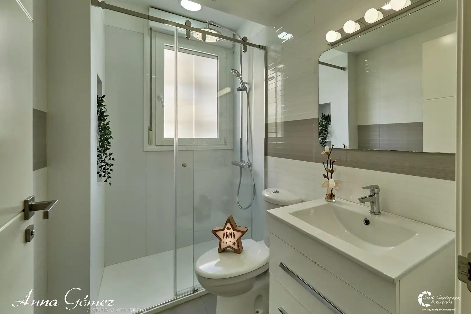 Bathroom of Flat for sale in Calafell  with Heating and Community pool
