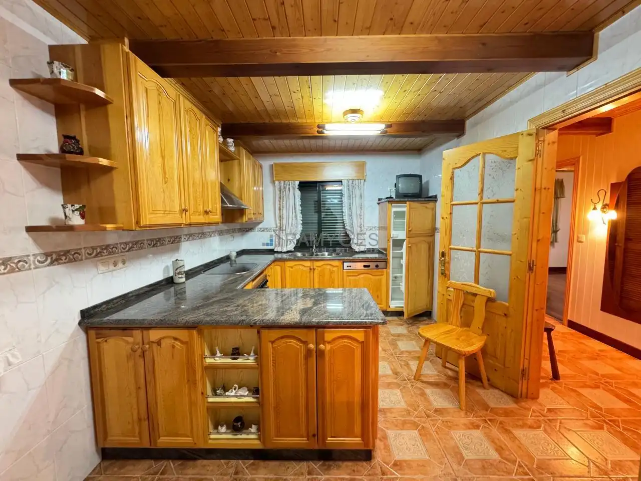 Cocina de Casa o chalet en venta en Redondela con Calefacción, Jardín privado y Terraza
