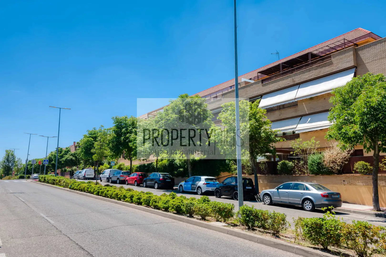 Flat with pool for sale in Calle Castillo de Arévalo 15, imagen 3