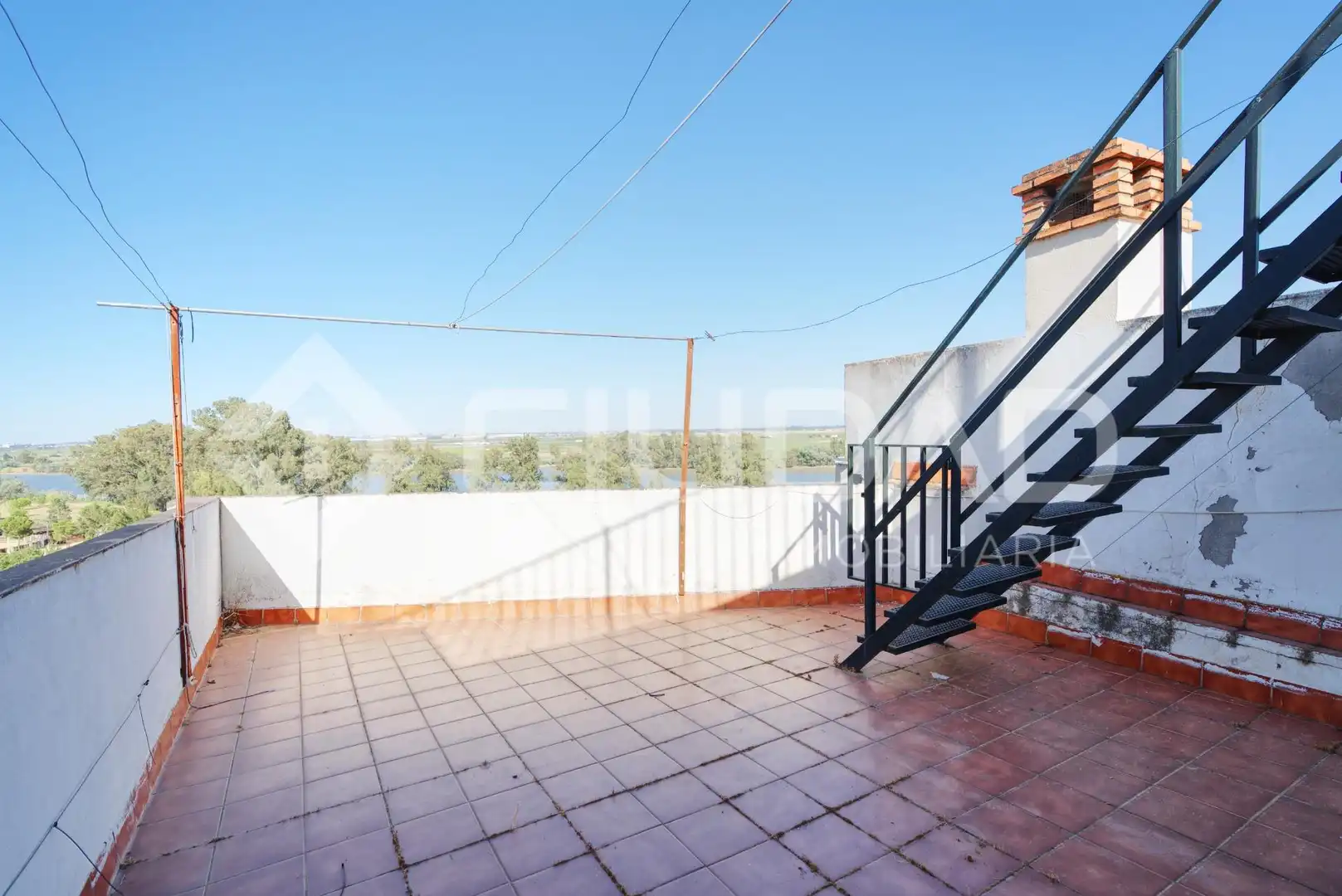 Terrasse von Haus oder Chalet zum Verkauf in La Puebla del Río mit Terrasse und Balkon