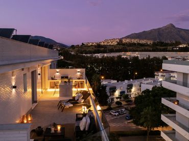 Àtic en venda a Nueva Andalucía