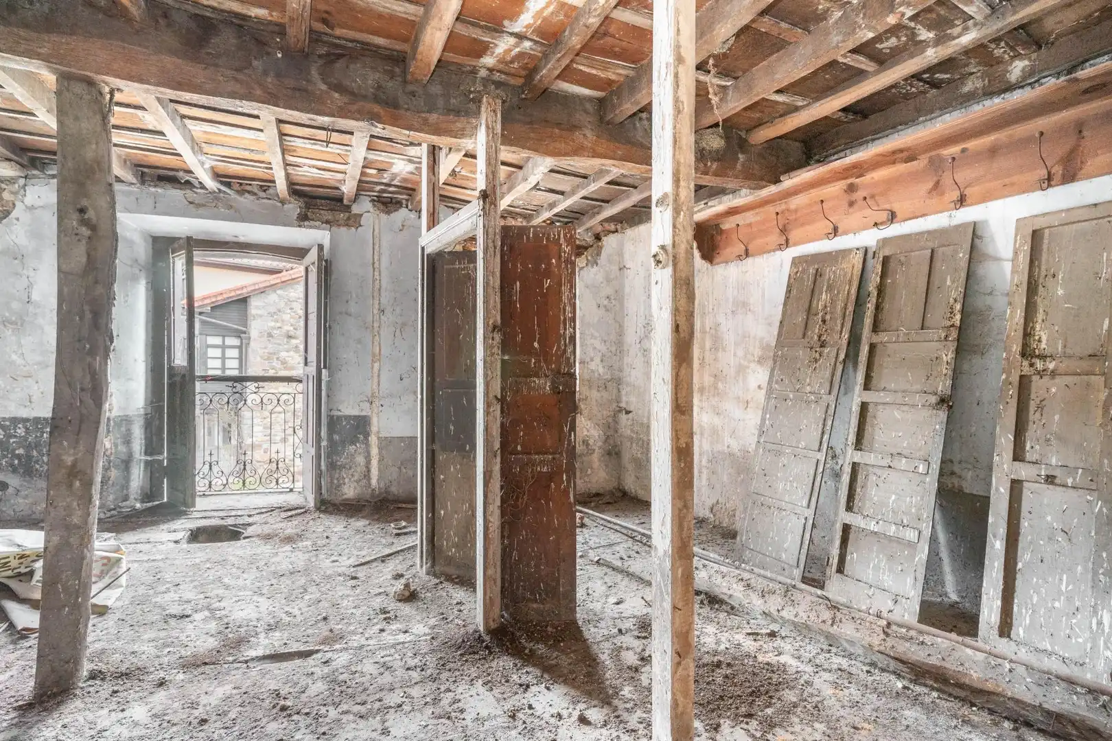 Casa o xalet en venda en Sobrescobio amb Jardí privat
