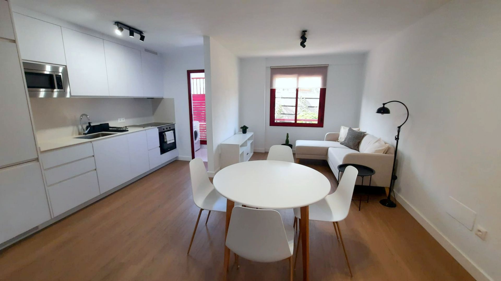 Exterior view of Flat to rent in  Santa Cruz de Tenerife Capital  with Storage room, Furnished and Oven