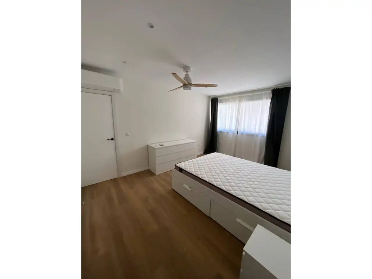 Schlafzimmer von Wohnung zum Verkauf in Castellón de la Plana / Castelló de la Plana mit Klimaanlage, Abstellraum und Möbliert