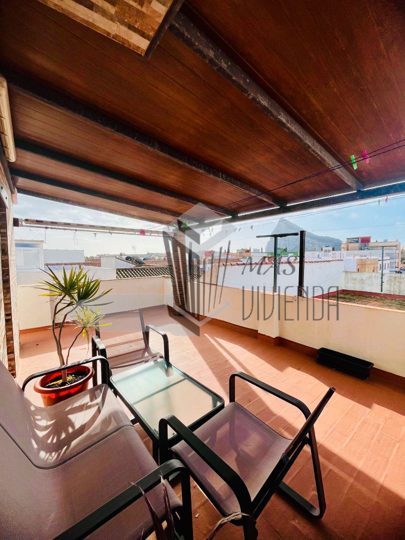 Casa o xalet en venda a Avenida Menéndez Pelayo, San José - San Bernardo