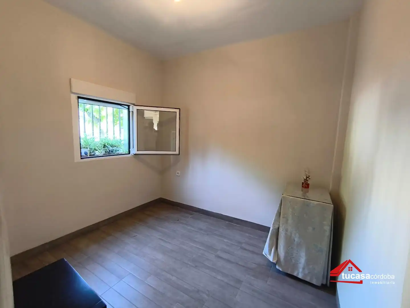 Habitación de Planta baja en venta en Sur