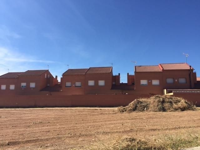 Single-family semi-detached for sale in Chozas de Canales