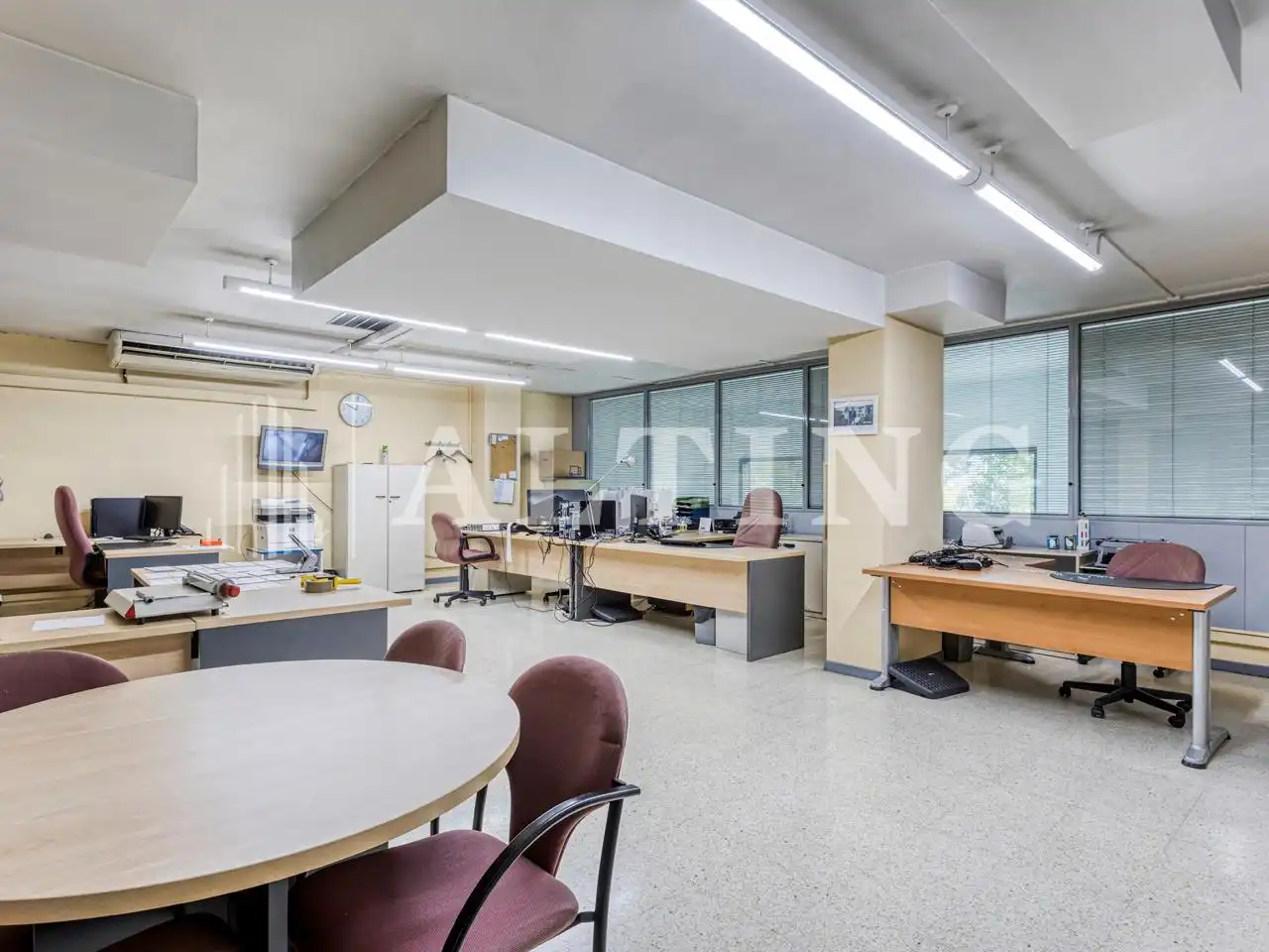 Commercial properties for sale in Barcelona  with Air Conditioner