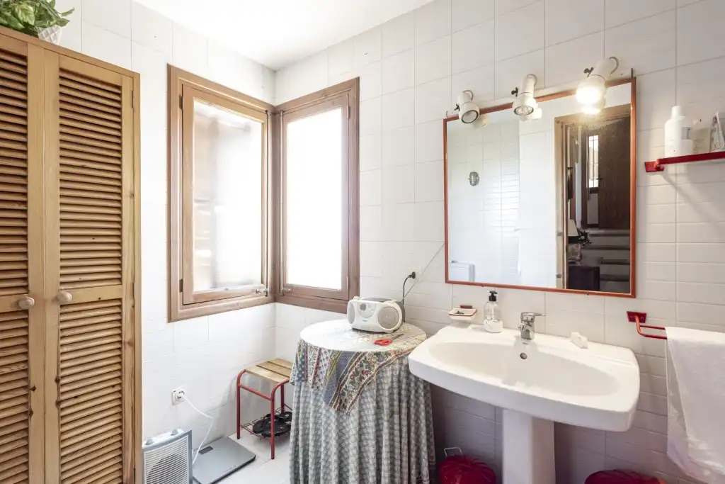 Bany de Casa o xalet en venda en Calvià amb Aire condicionat, Jardí privat i Terrassa