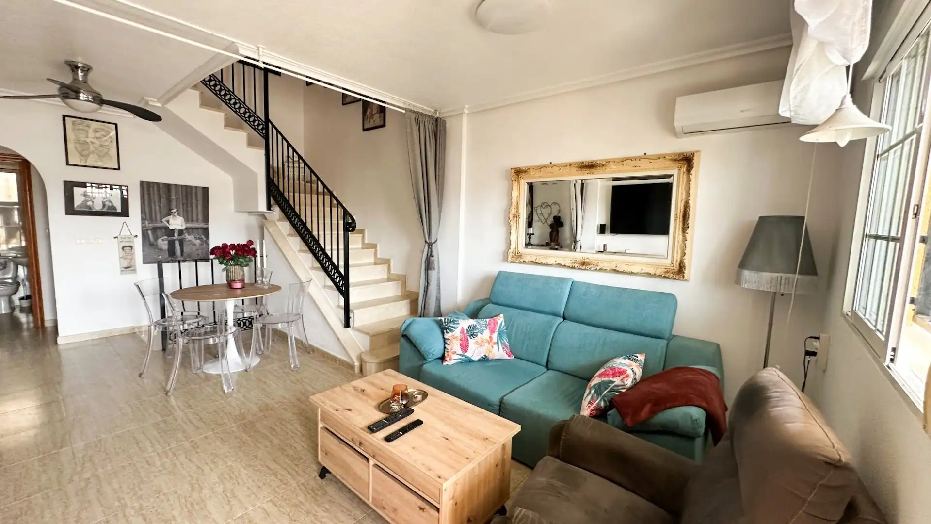 Sala de estar de Finca rústica en venta en Orihuela con Terraza y Amueblado