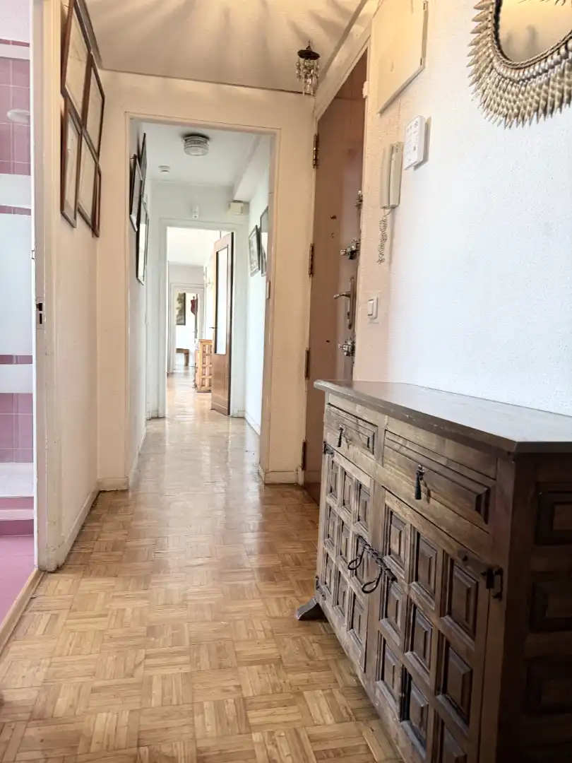 Piso en venta en Madrid con Aire acondicionado, Terraza y Amueblado