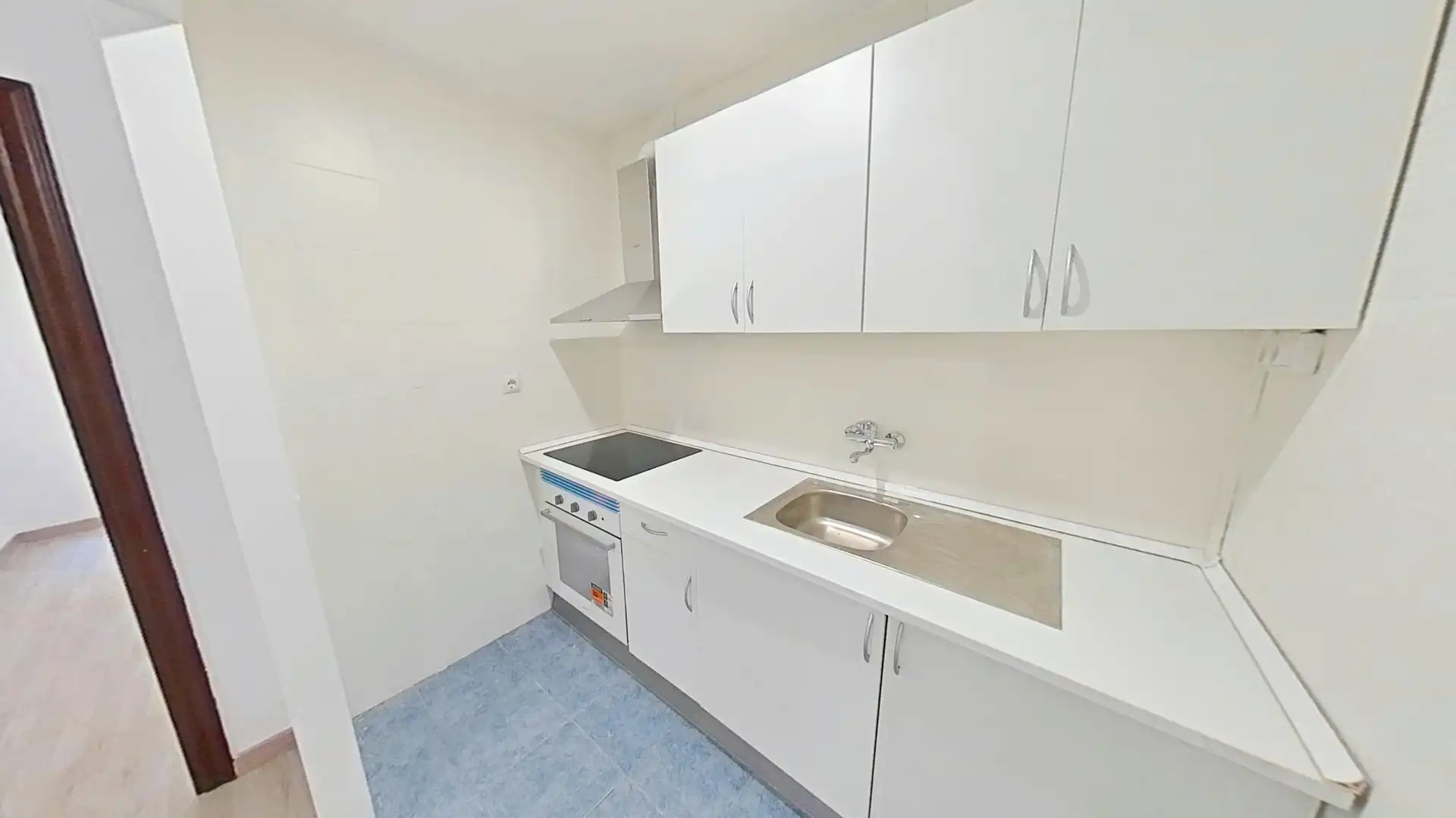 Flat for rent in Llefià