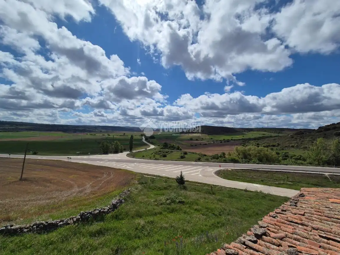 Finca rústica en venda en Anguita amb Jardí privat