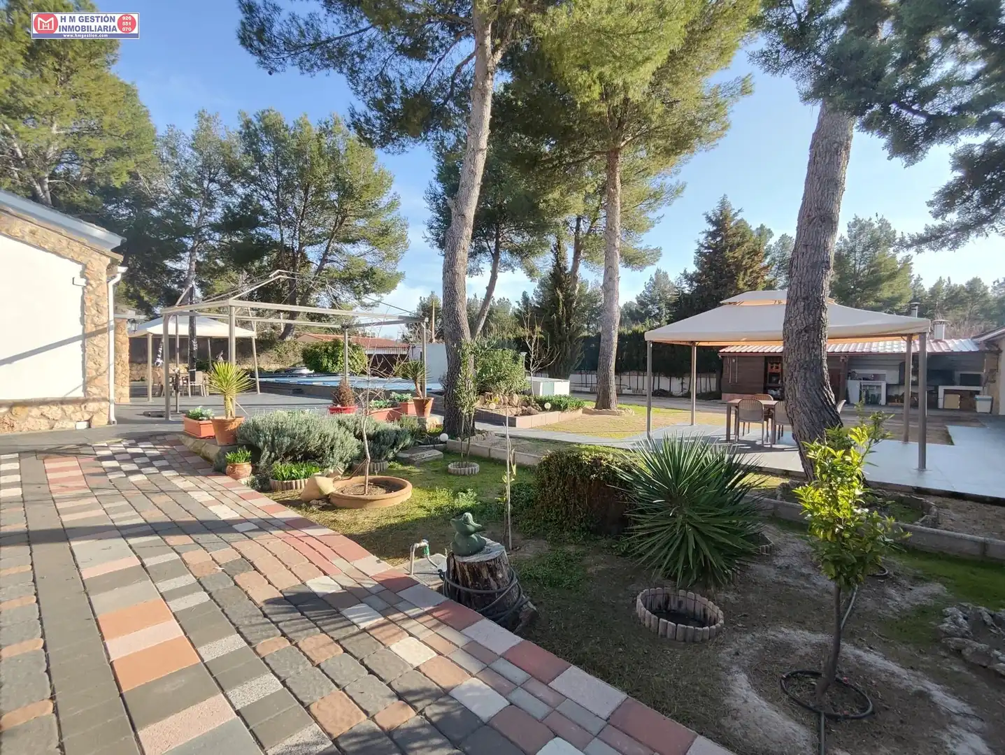 Jardí de Casa o xalet en venda en Alcázar de San Juan amb Aire condicionat, Calefacció i Traster