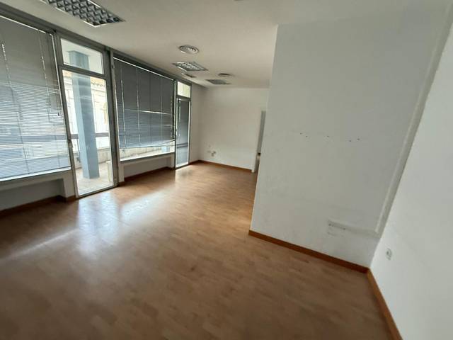 Piso en Venta en C/ Martin Villa en Encarnación - Regina