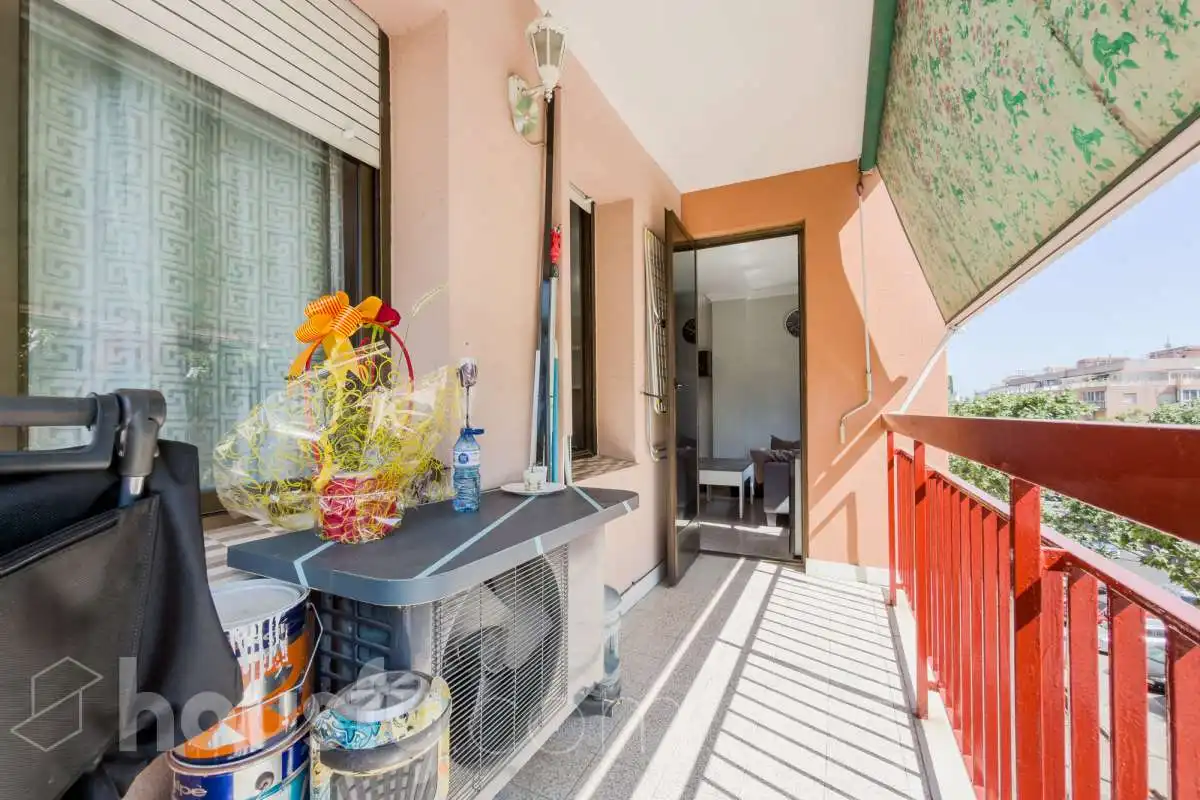 Terraza de Piso en venta en Badalona con Aire acondicionado, Calefacción y Amueblado
